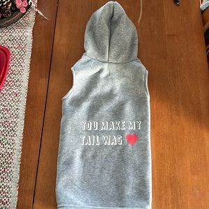 Small dog sweatshirt - NEVER WORN - opening for harness or collar hook